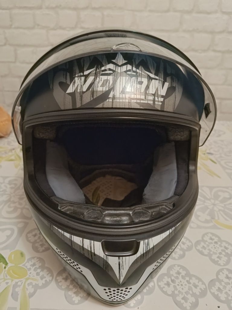 Vând casca moto marca Nolan