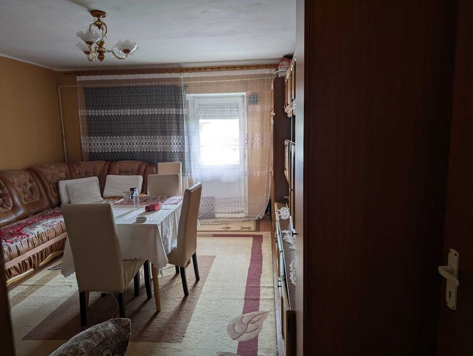 Inchiriez apartament 2 camere, Carpati 2