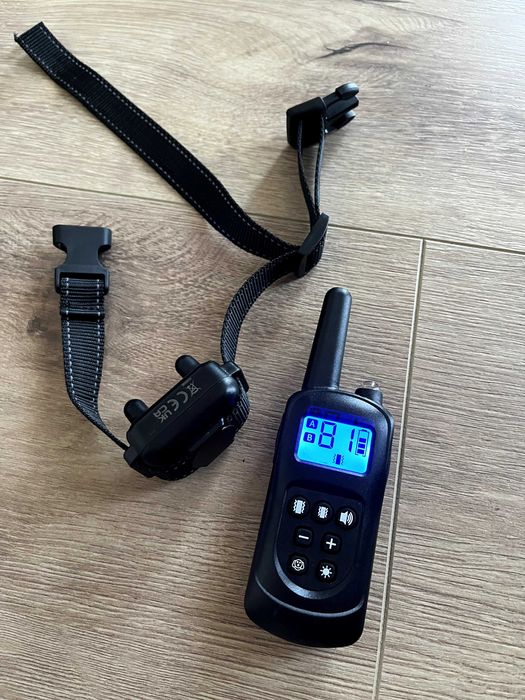 Zgarda cu sunet si vibratie pentru caini, NOU, stare perfecta.