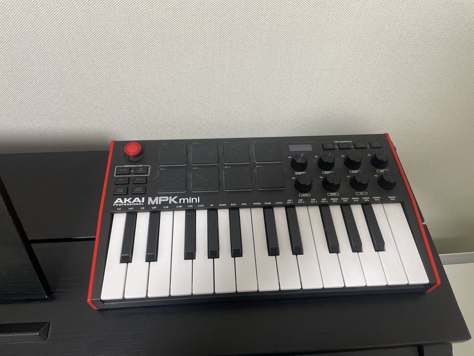 Миди Akai mpk mini 3
