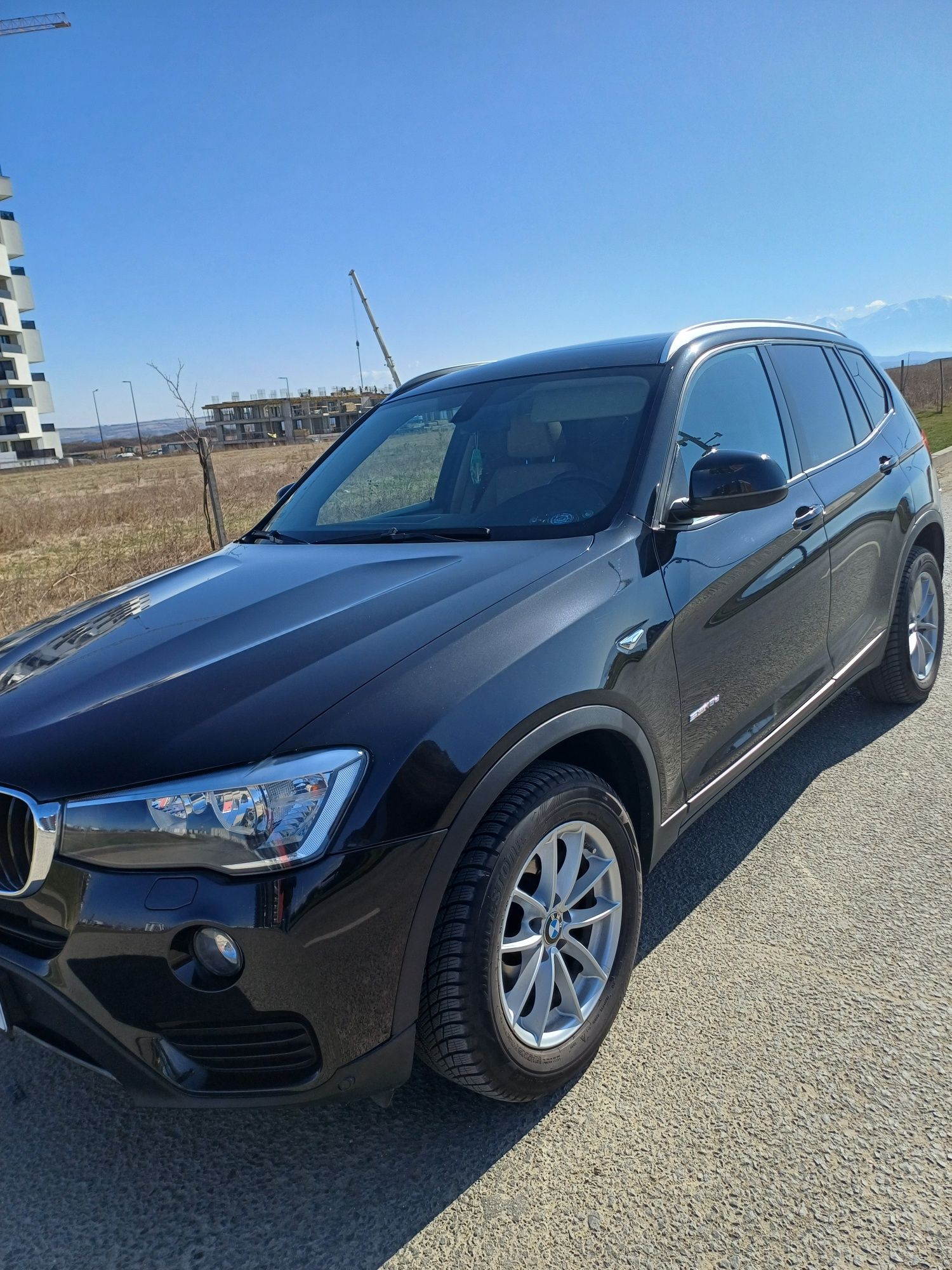 Vând BMW X3 F25 ,X-LINE