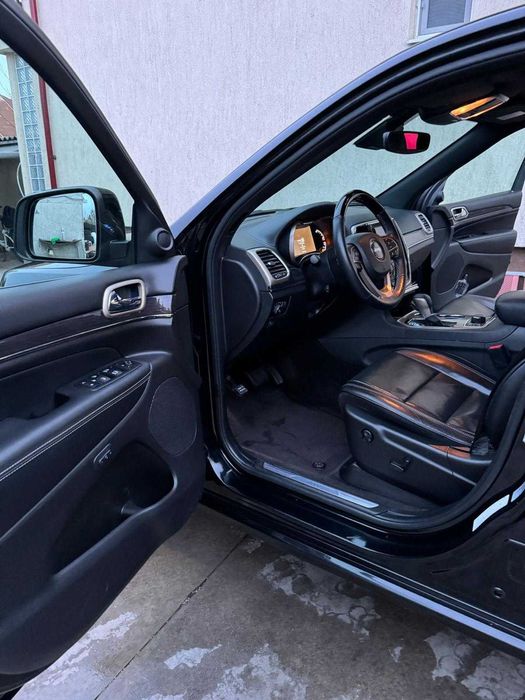 Jeep Grand Cherokee  OVERLAND 2018