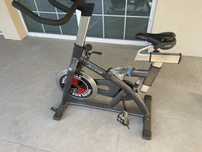 Vand bicicleta fitness