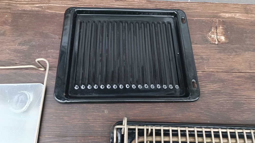 Електрическа скара - грил- българска - от соц-а - чисто нова