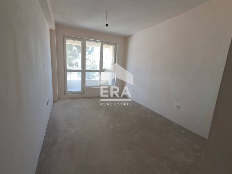 Продава се Двустаен апартамент в Варна, Аспарухово - 64 кв.м за 2105 €/кв.м - Снимка #6