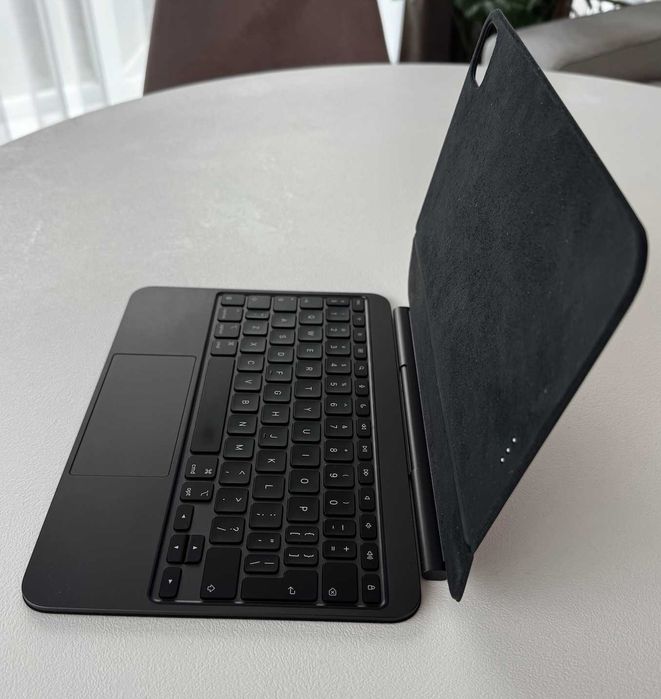 Tastatura Apple Magic iPad Pro 11" (M4) International EN, Black