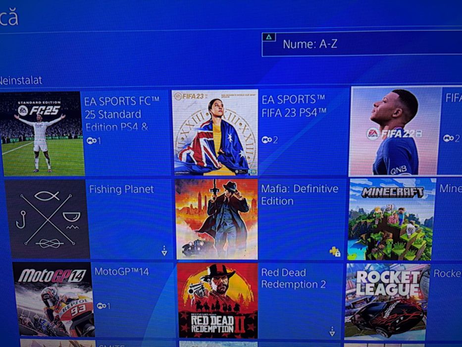 Vând Ps4 slim 500GB