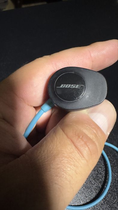 De vanzare casti bose supersport