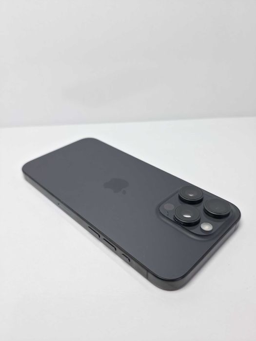 iPhone 15 Pro Max 256GB Titanium Black