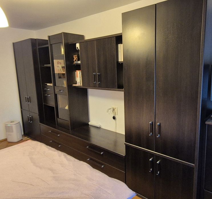 Vand mobilier de living, dulap, comoda tv