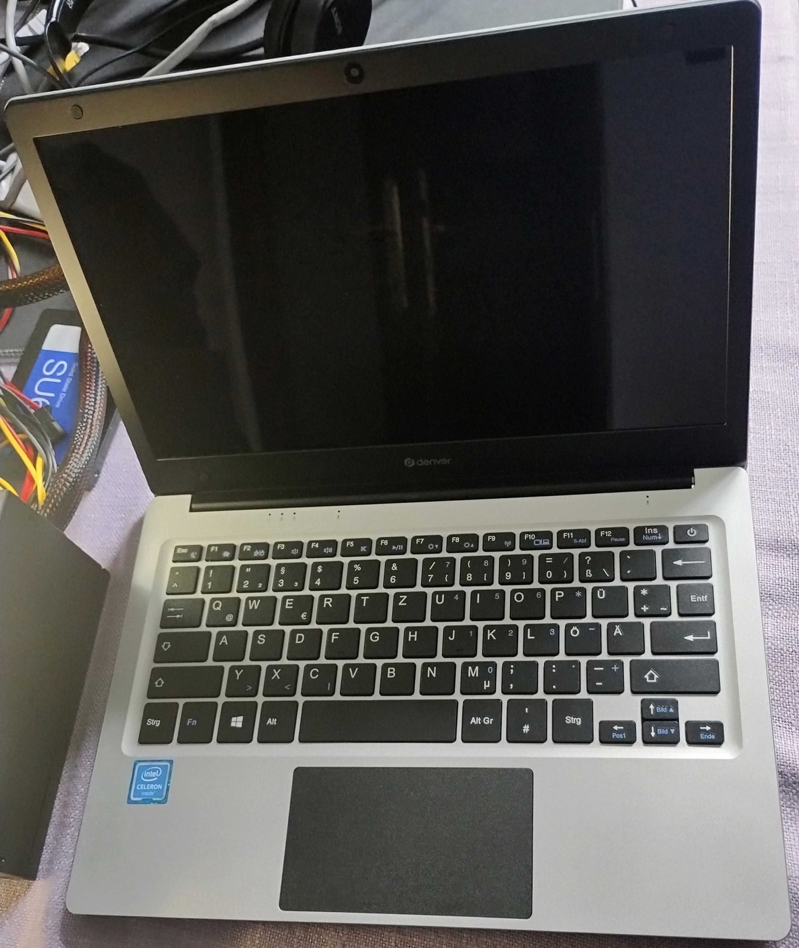 Netbook 11,6" IPS Intel N3350 Dual Core SSD 64GB 3GB DDR3 cu probleme