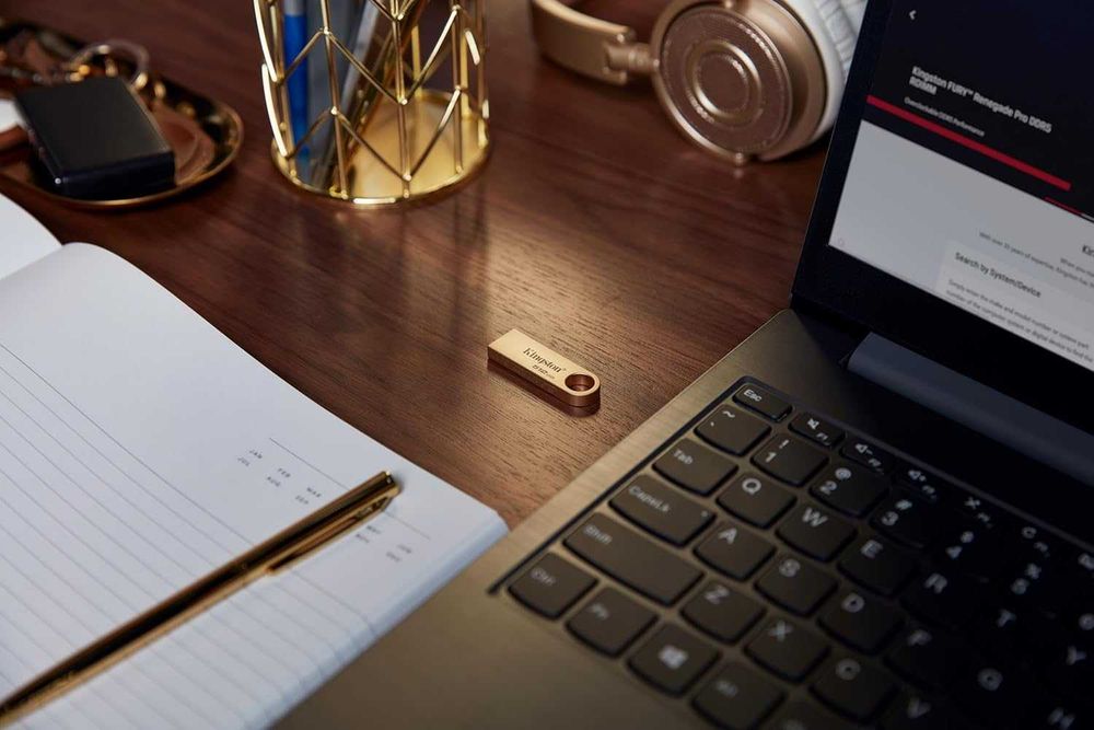 ПРОМО Нова USB Памет 256GB Kingston DataTraveler 3.2 SE9 G3 с Гаранция