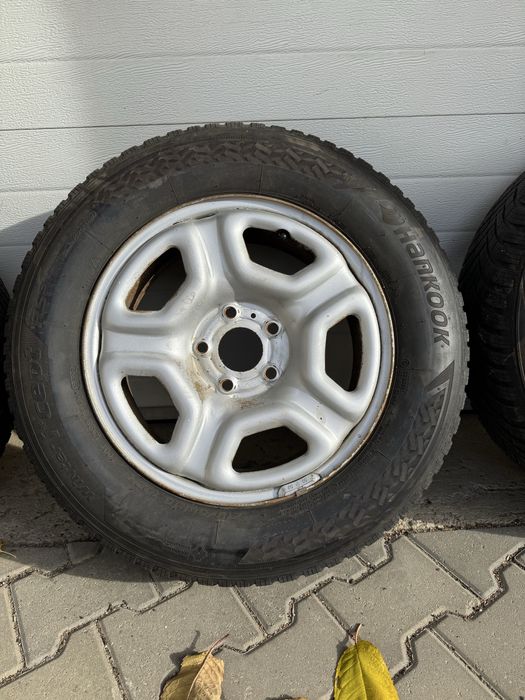Jante tabla Duster 5x114.3 r 16 cu cauciucuri iarna