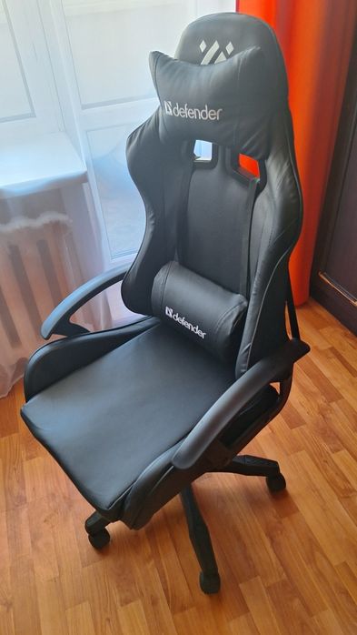 Продам кресло Defender Aster