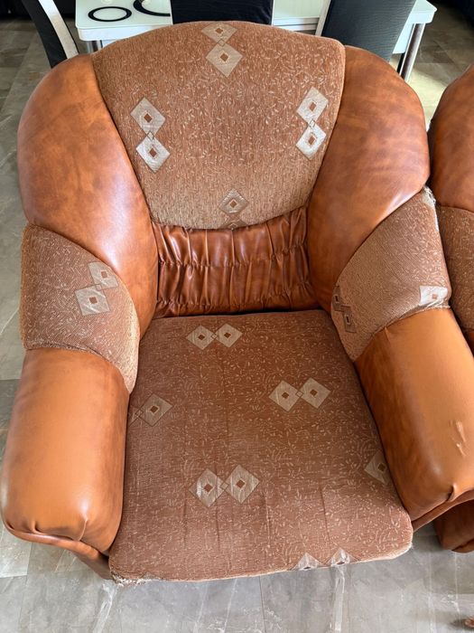 Canapea + doua fotolii