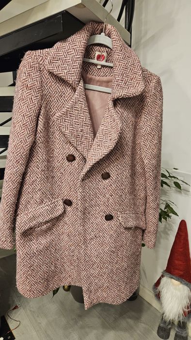 Palton roz grosut marimea 34/S