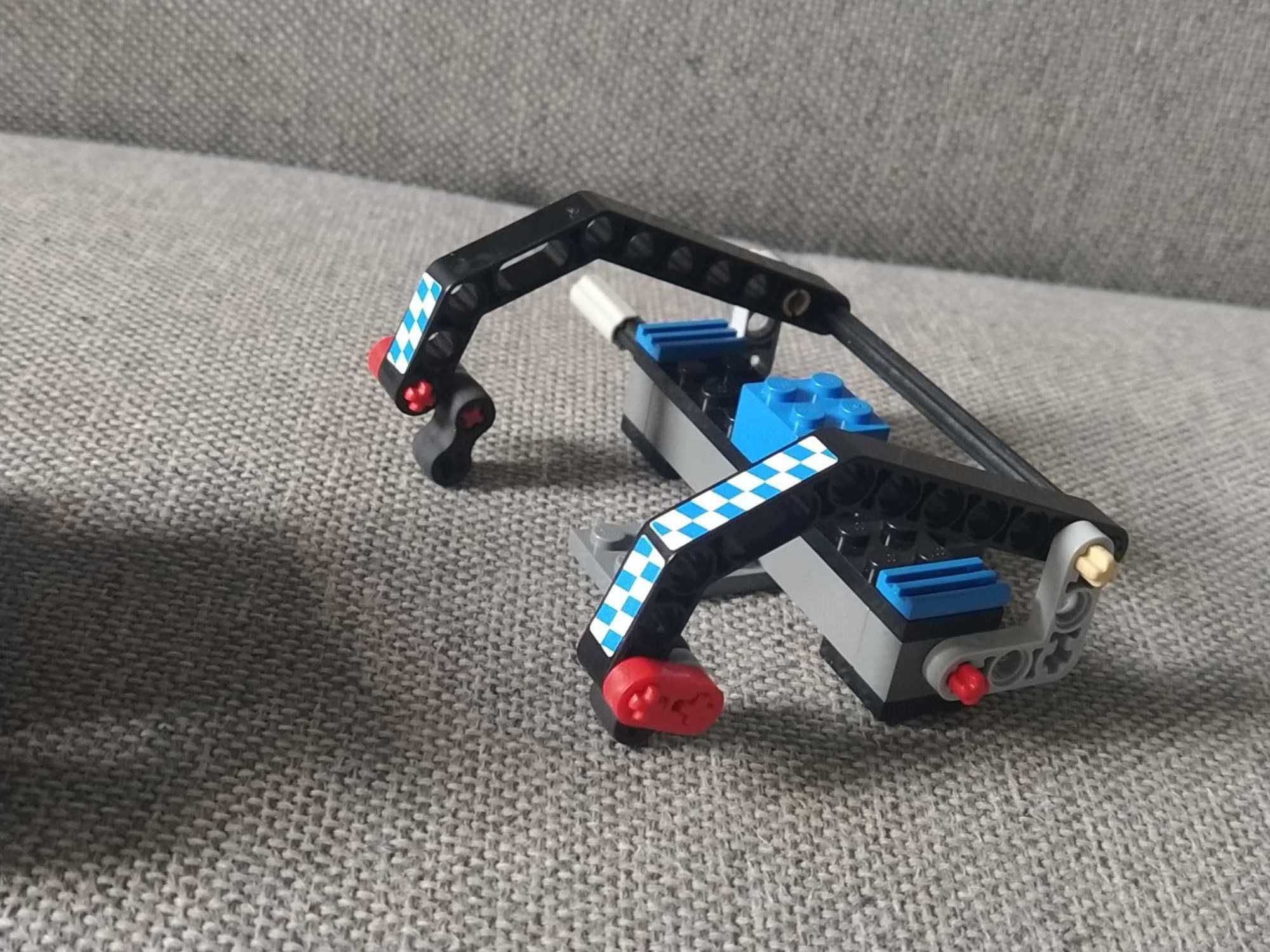 LEGO Racers - masina sport