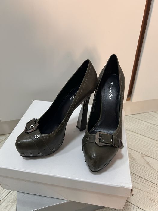 Продам туфли 38 размер