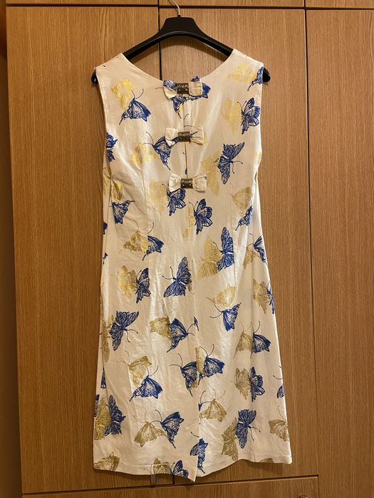 Rochie dreapta marimea 42