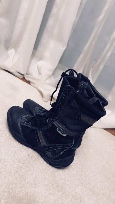 Ghete Geox fete masura 35