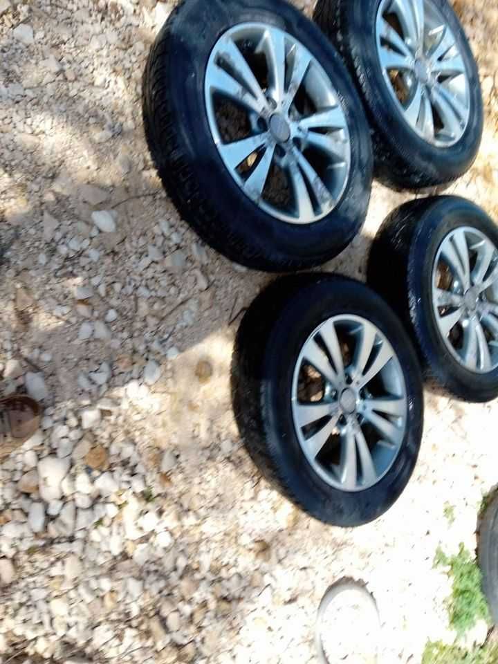 Продавам Лети Джанти 16 5х112 ет45 7j със зимни гуми 225/55