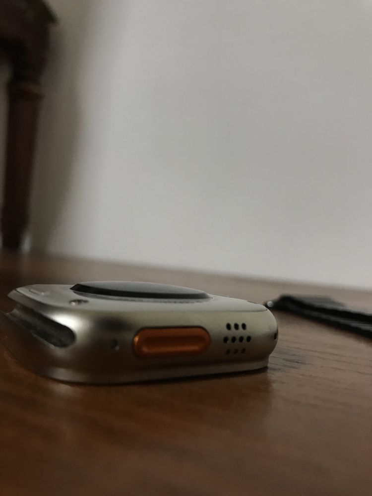 Apple Watch  series  8