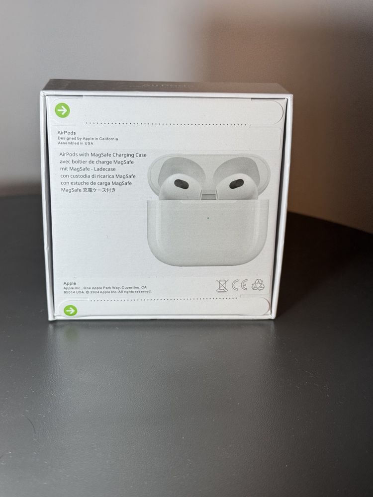 AirPods Generația 3, sigilate