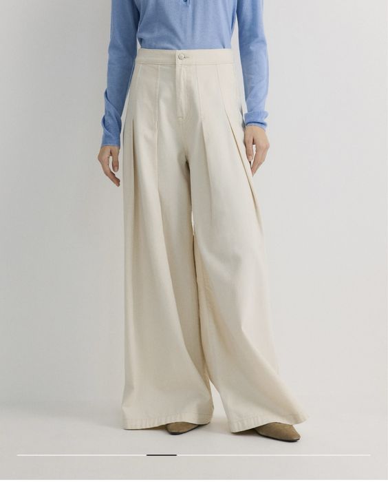 Blugi evazati Reserved 36