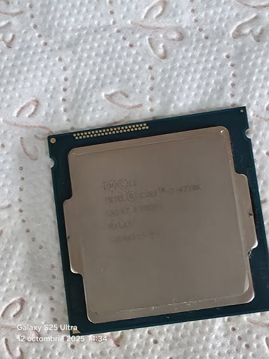 Vând procesor Gaming Intel core i7 4770k se vinde doar cu probă