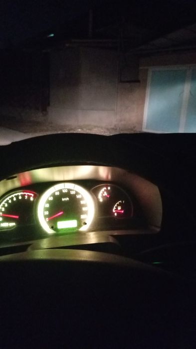 Срочна прадаю нексия 2