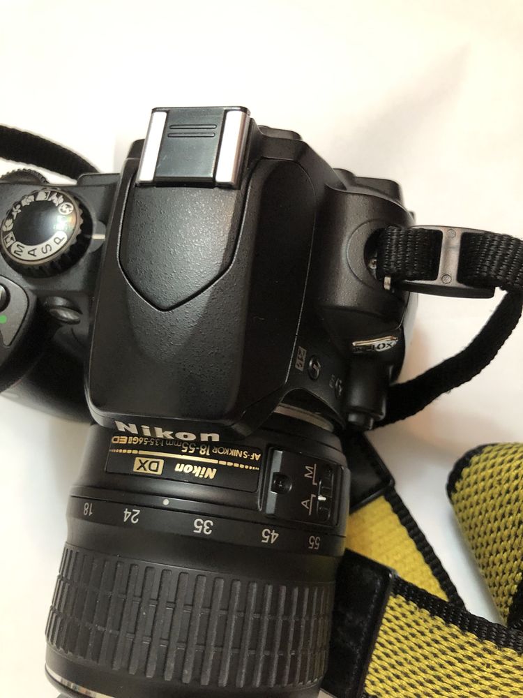 Nikon D40x body ( doar corp) functional, bun