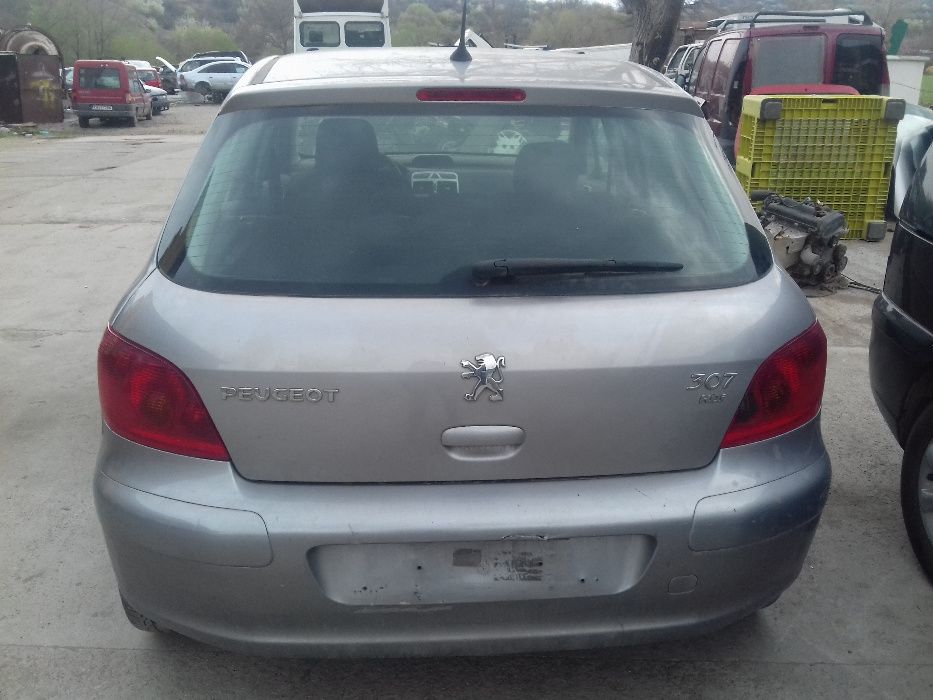 Peugeot 307-2.0дизел/90к.с./03г-на части