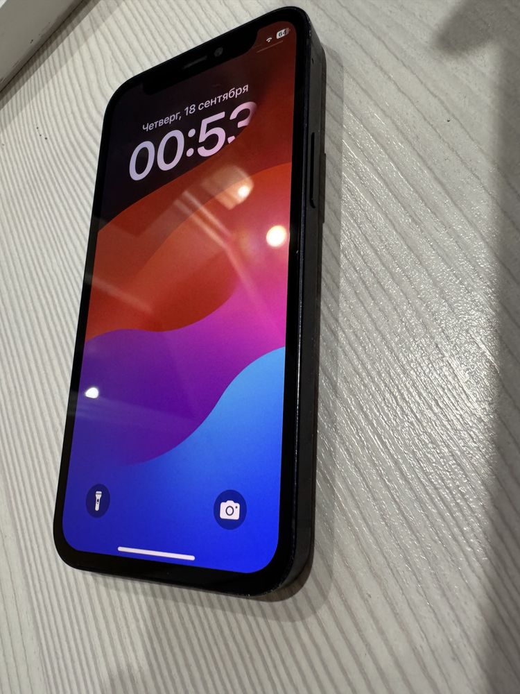 iPhone 12 mini 64GB — акб 100% в хорошем состоянии, всё работает