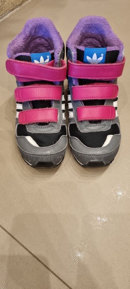 Зимни Adidas боти за сняг