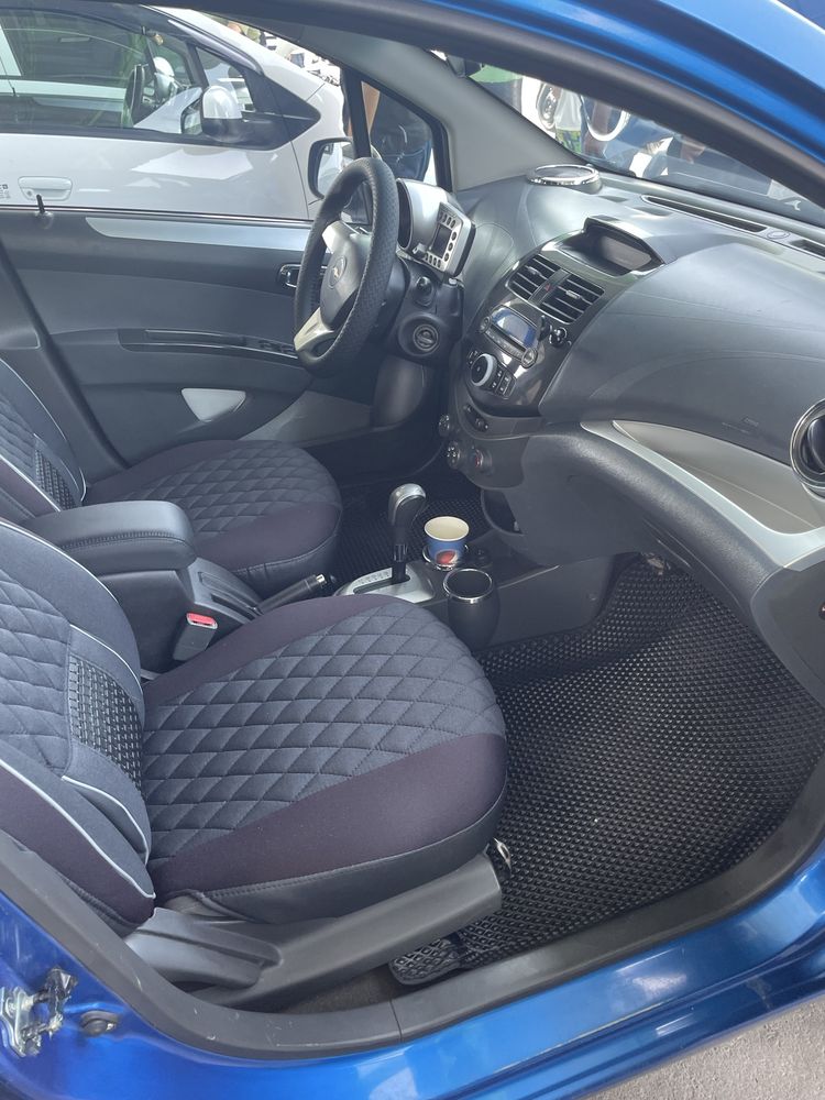 Spark (1.25) автомат 2013й 234.000 пробег