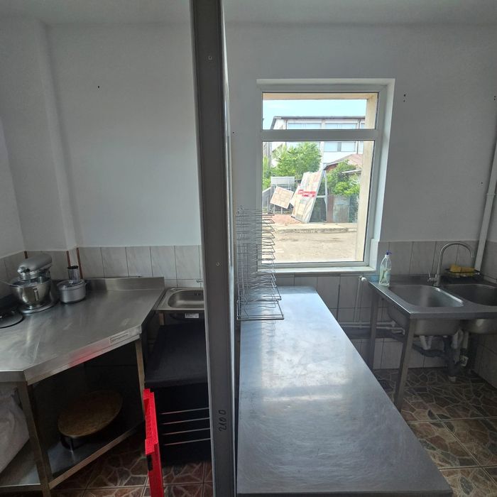 Inchiriez spațiu comercial sau birouri, 75m, 1 luna gratuit pt mutare