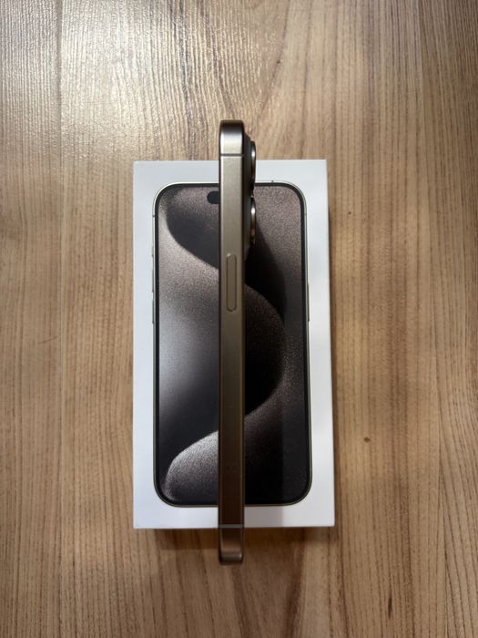 iPhone 15 pro 128 gb с гаранция