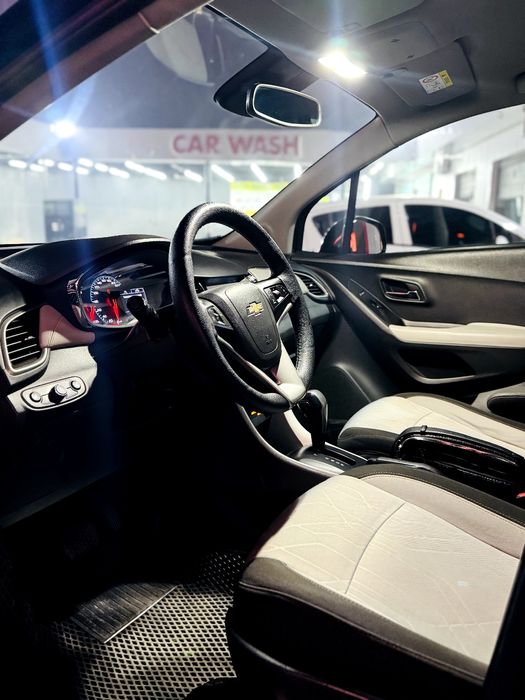 Srochna Sotiladi Tracker 1 full Avtomat