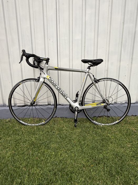 Fane Amanet: Bicicletă de șosea Boardman Pro C Carbon Gri