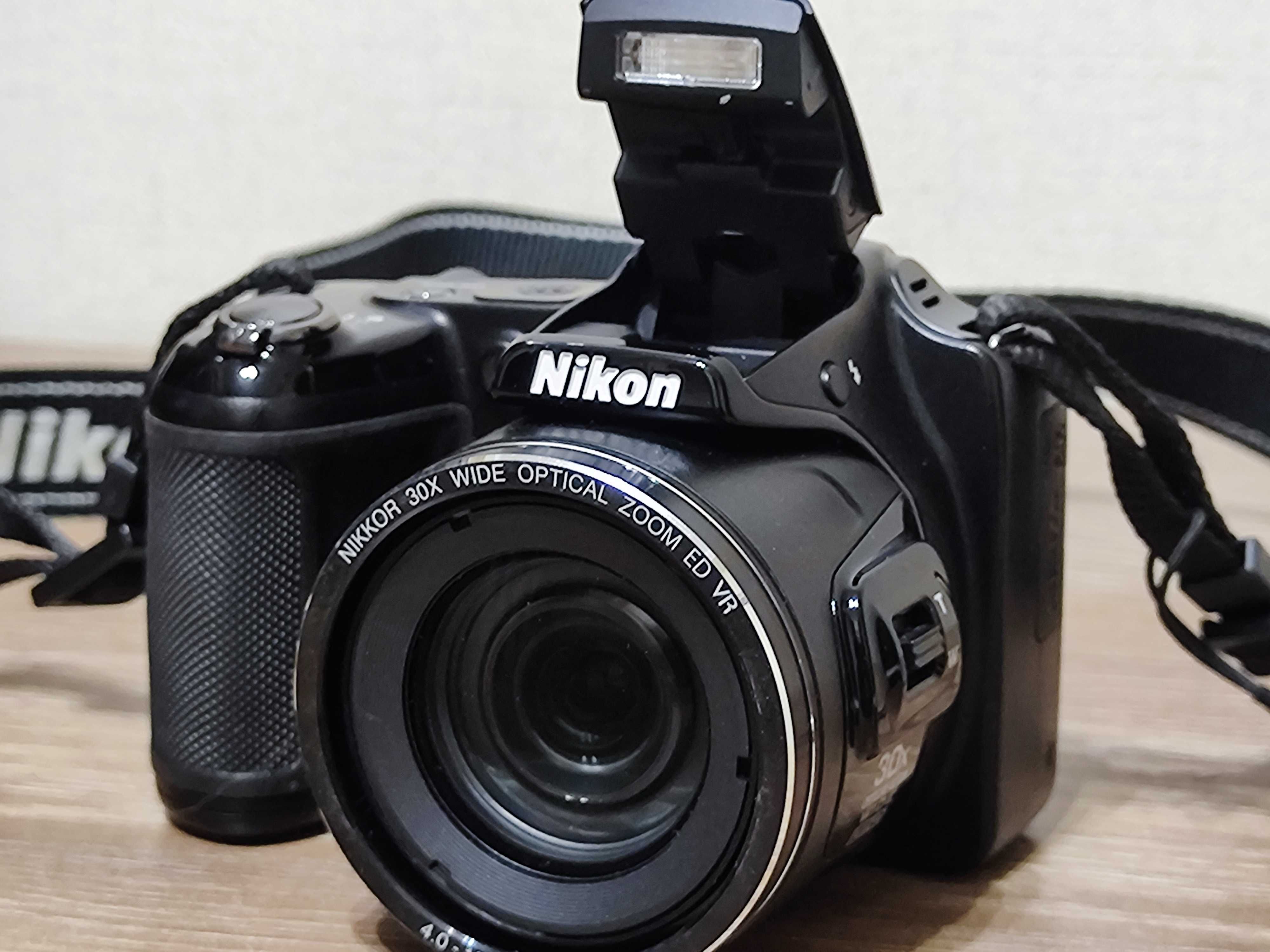 Nikon Coolpix L820