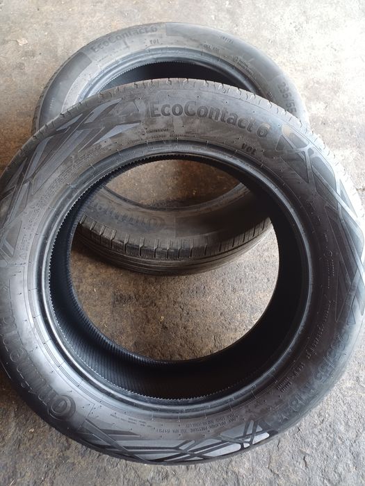 Vand 2 Anvelope Vara 235/55 R18 Continenetal