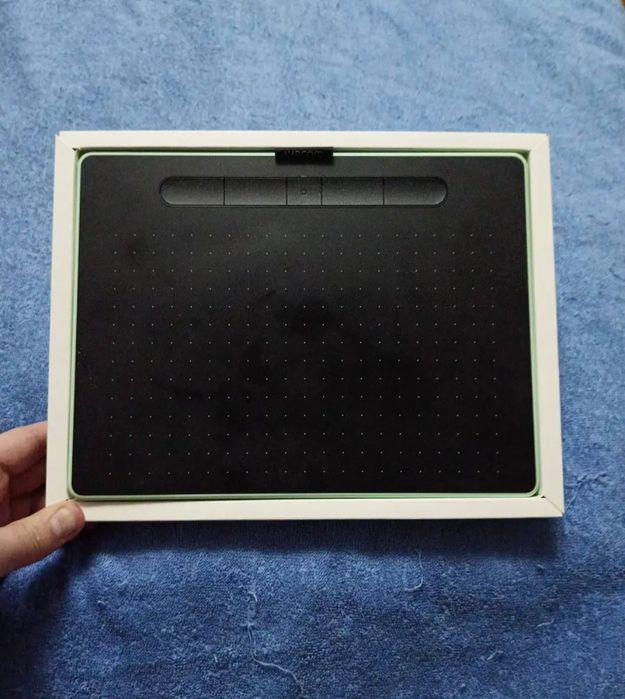 Графический планшет Wacom Intuos CTL-6100WL