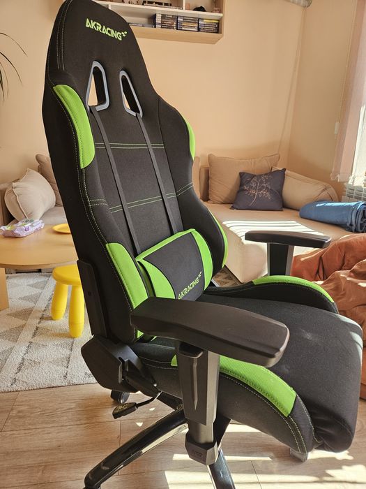 Геймърски стол - DX Racer