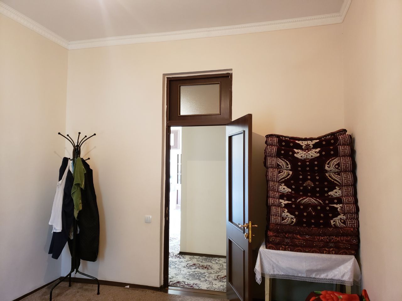 Kotej ijara beriladi 4 xonali