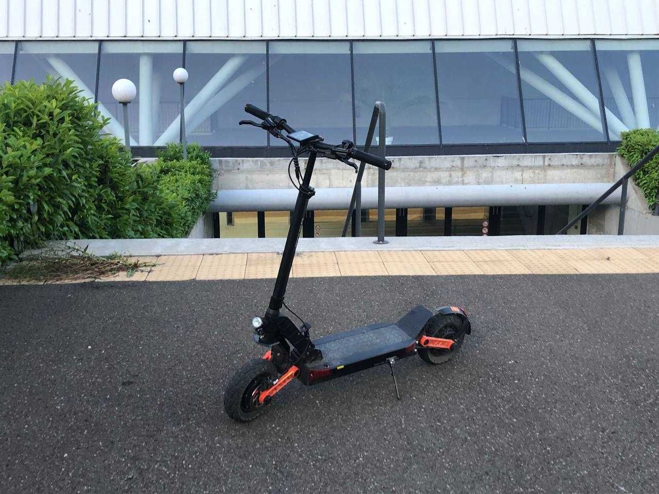 Електрическа тротинетка JOYOR S10S-Z 70 KM/H НОВА