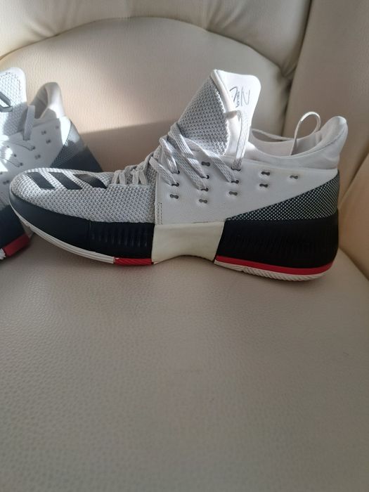 Adidași nr 38 impecabili