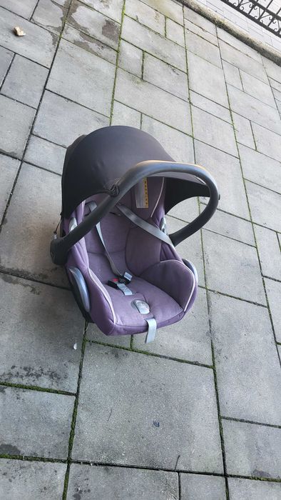 Carucior bugaboo cu scaun de masina si isofix