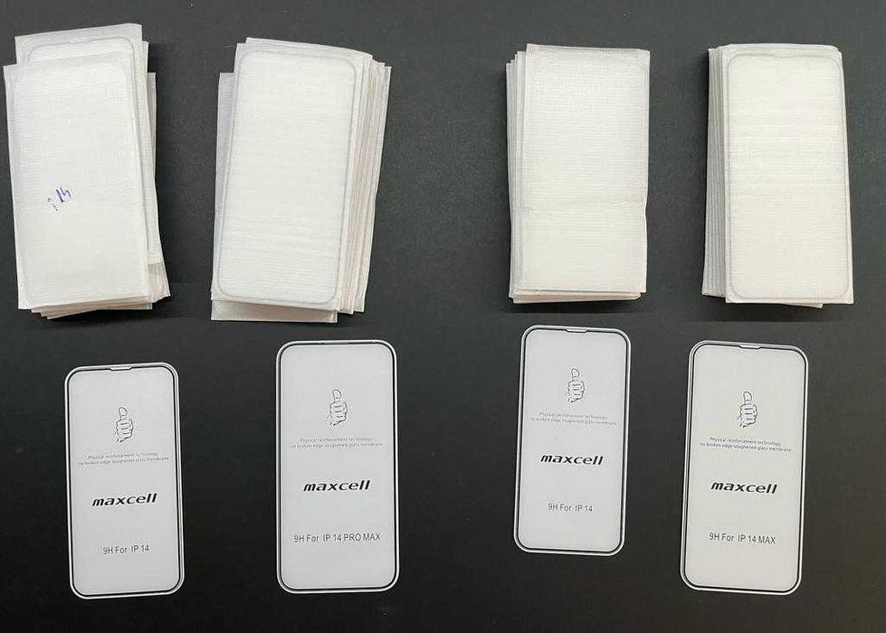 Huse cu logo iPhone 14, 14 Plus, 14 Pro, 14 Pro Max