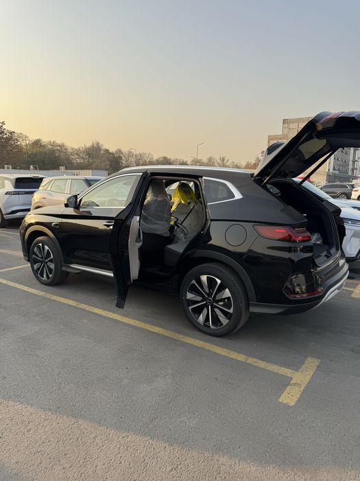 Byd champin 605km  2025 smart