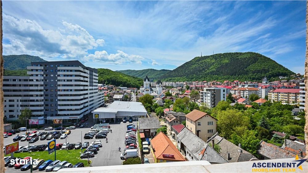 3D! Rezidenta cu panorama montana remarcabila,linia Astra..Racadau,Bra